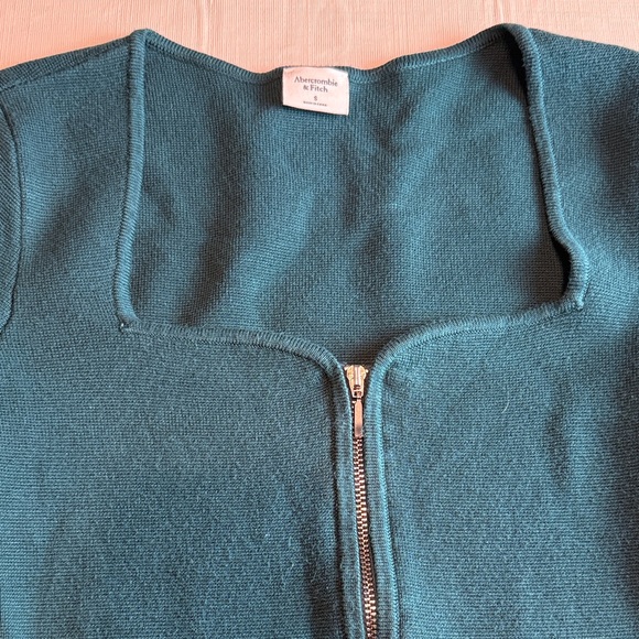 Abercrombie & Fitch Teal Ribbed Square Neck Knit Sweater Crop Front Zip Size S - Picture 3 of 12